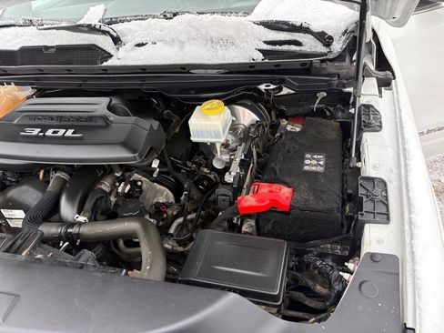 Used 2021 RAM 1500 Limited AWD/4WD image 19