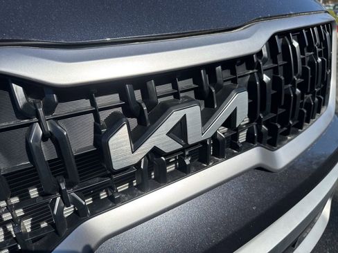 New 2025 Kia Telluride LX image 15