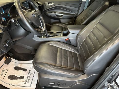 Used 2018 Ford Escape SEL FWD image 18