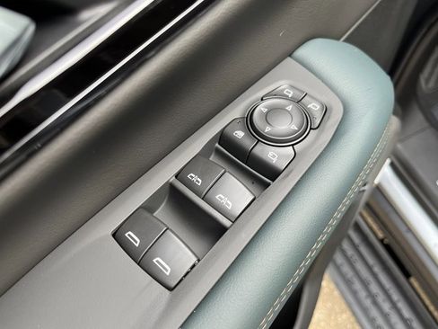 New 2026 GMC Yukon XL AT4 image 9