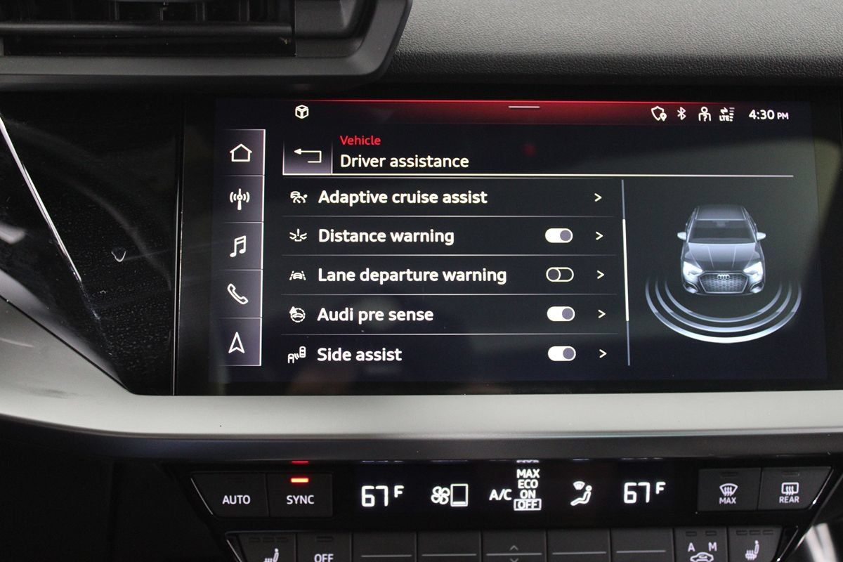 Used 2022 Audi A3 2.0T Premium Plus w/ Premium Plus Package FWD image 24
