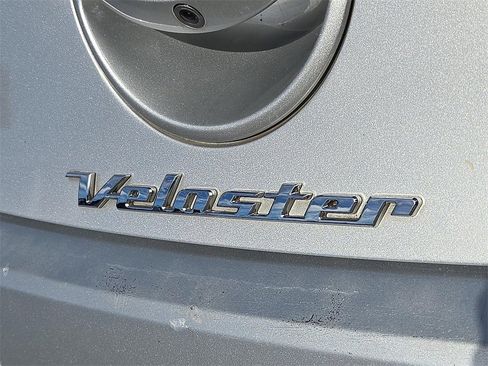 Used 2016 Hyundai Veloster Base w/ Option Group 02 image 29