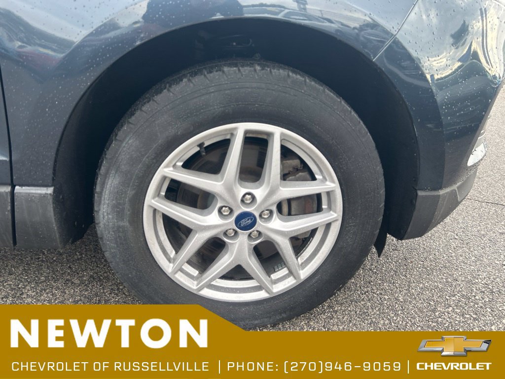 Used 2022 Ford Edge SEL w/ Convenience Package AWD/4WD image 16