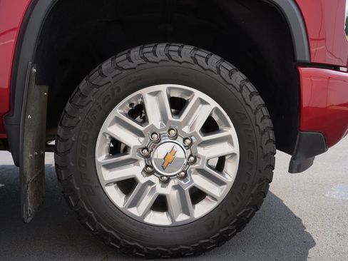 Certified 2024 Chevrolet Silverado 3500 High Country w/ High Country Premium Package AWD/4WD image 33