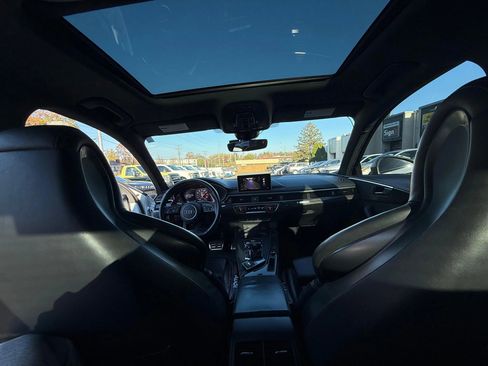 Used 2018 Audi S4 Premium Plus w/ Navigation Package image 30