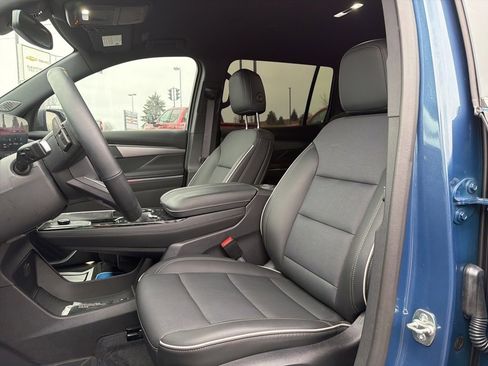 Used 2025 Buick Enclave Preferred w/ Trailering Package, 5000 lbs. image 2