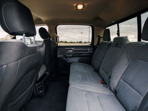 Used 2019 RAM 1500 Big Horn image 31