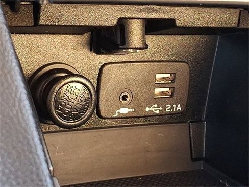 Used 2019 Subaru Outback 2.5i Limited image 24