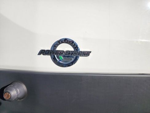 Used 2015 Ford Transit 250 148 Medium Roof w/ Interior Upgrade Package image 20