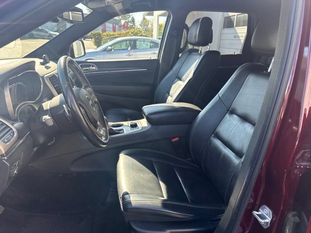 Used 2016 Jeep Grand Cherokee Limited AWD/4WD image 13