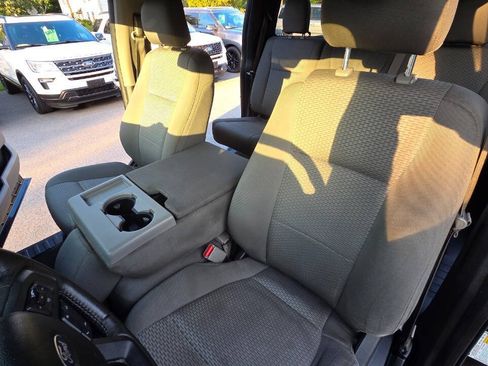 Used 2015 Ford F150 XLT w/ Equipment Group 302A Luxury AWD/4WD image 29