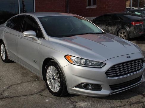 Used 2014 Ford Fusion Energi SE FWD image 7