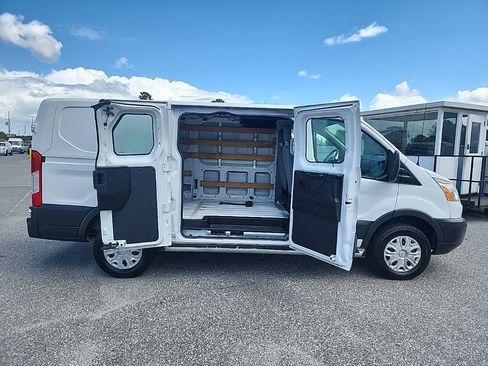 Used 2015 Ford Transit 250 130 Low Roof w/ Exterior Upgrade Package image 9