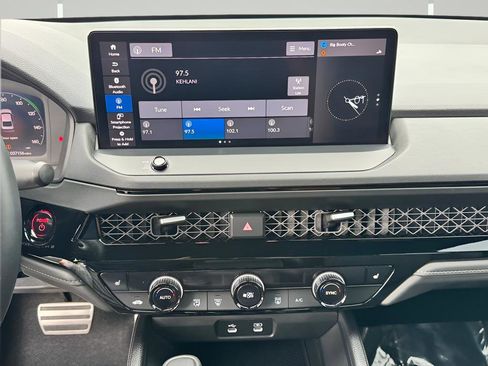 Used 2023 Honda Accord Sport image 26