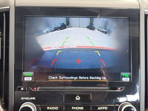 Used 2023 Subaru Crosstrek 2.5i Limited AWD/4WD image 18