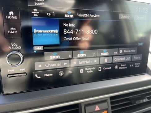 Used 2023 Honda Pilot EX-L image 25