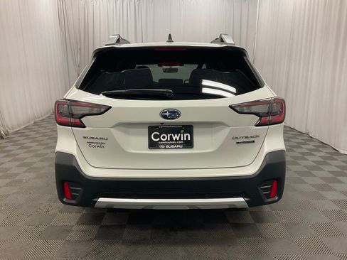 Used 2022 Subaru Outback Touring image 5