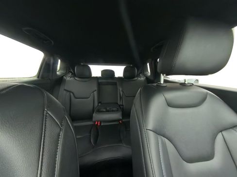 New 2026 Jeep Compass Limited image 27