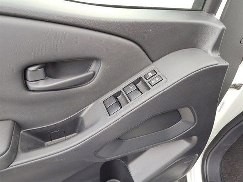 Used 2022 Nissan Frontier S w/ Technology Package image 24