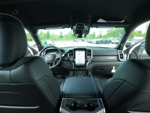 New 2026 RAM 2500 Laramie w/ Night Edition AWD/4WD image 21
