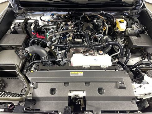 Certified 2025 Toyota Tacoma TRD Sport AWD/4WD image 9