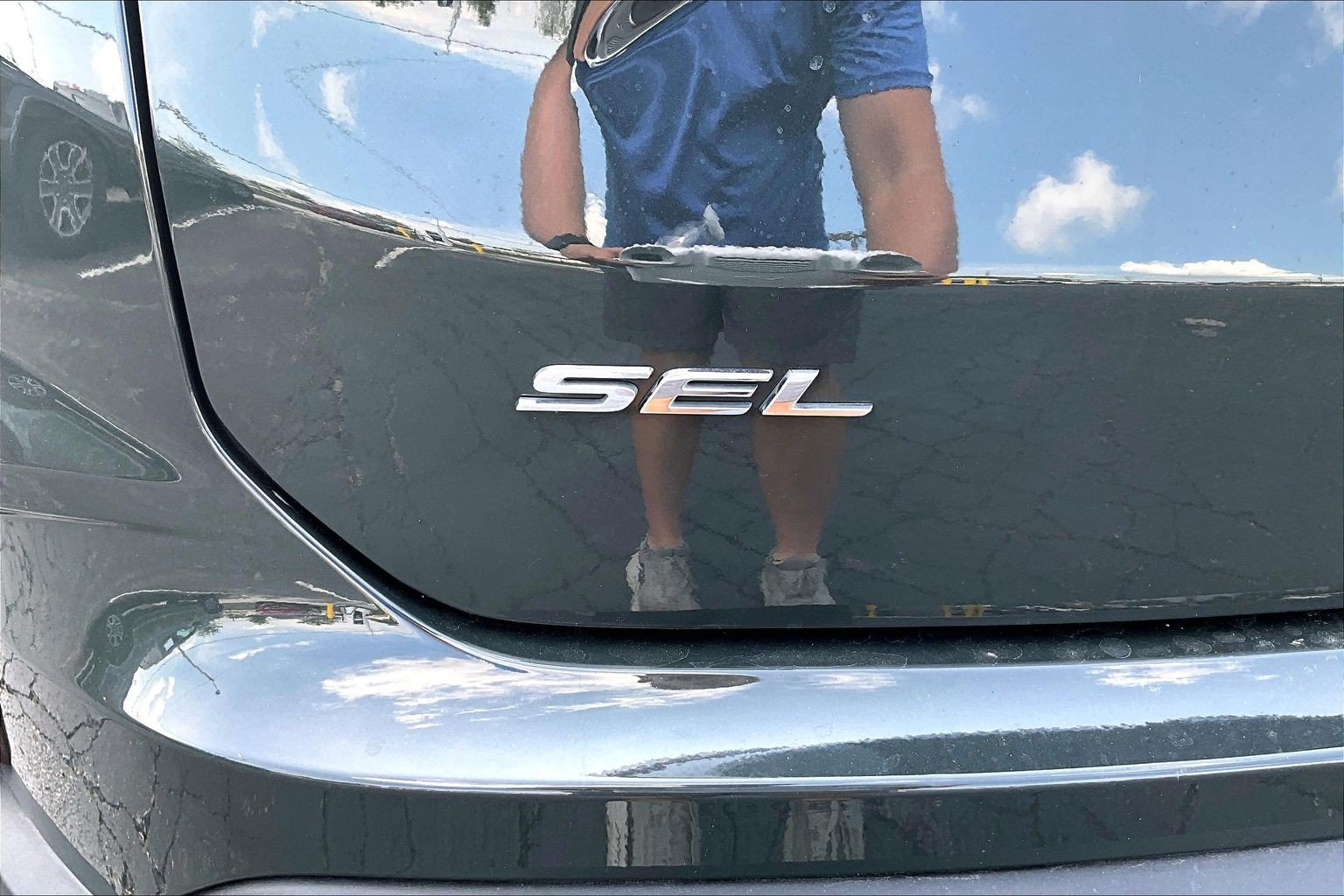 Used 2024 Ford Edge SEL AWD/4WD image 8