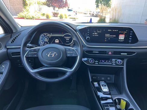 Used 2023 Hyundai Sonata SEL w/ Convenience Package image 19