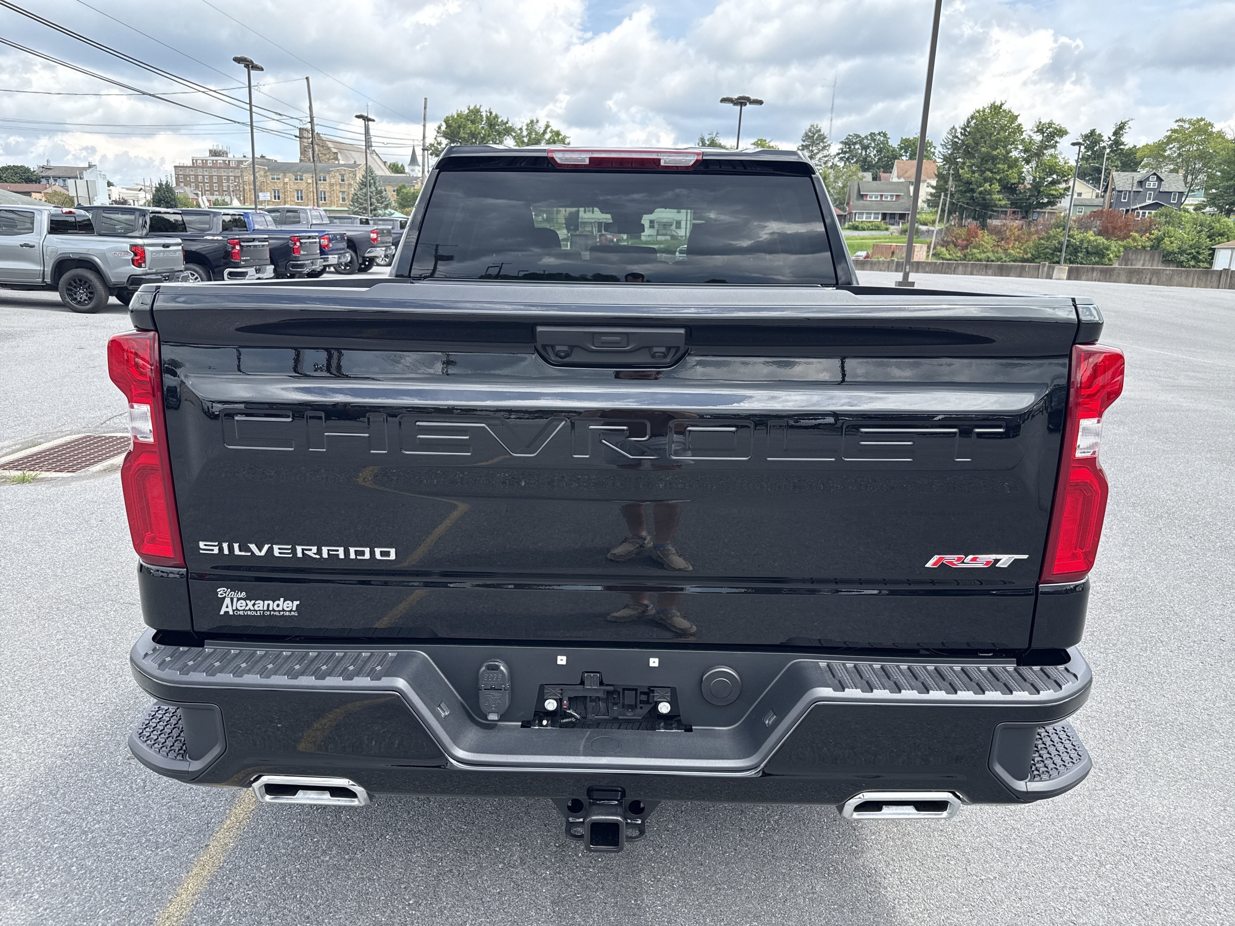 New 2026 Chevrolet Silverado 1500 RST w/ Z71 Off-Road Package AWD/4WD image 14