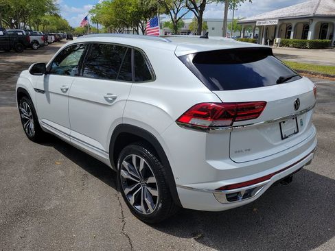 Used 2023 Volkswagen Atlas Cross Sport SEL Premium R-Line AWD/4WD image 5