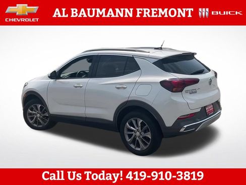 Used 2022 Buick Encore GX Essence w/ Experience Buick Package AWD/4WD image 4