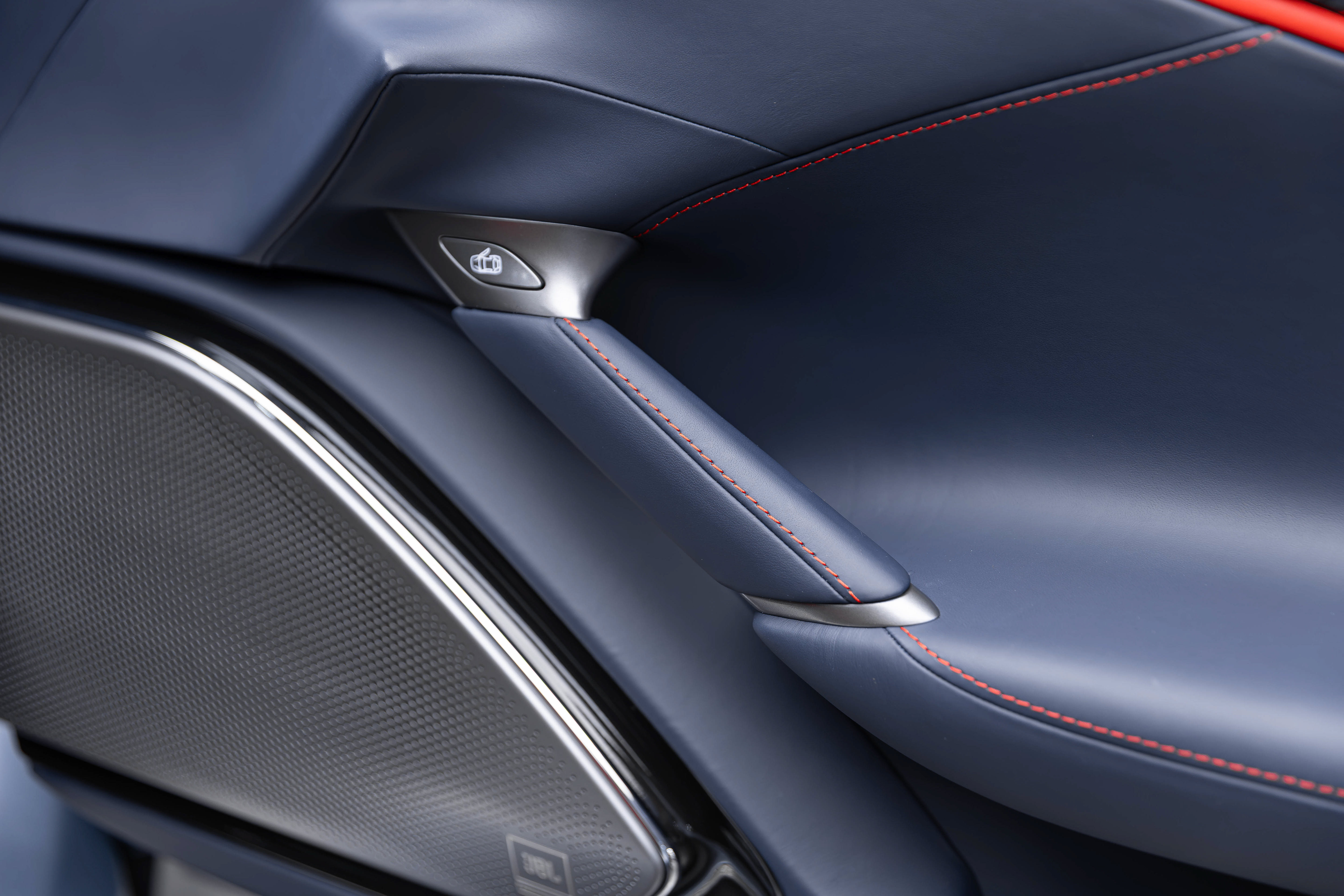 Certified 2022 Ferrari Roma RWD image 36
