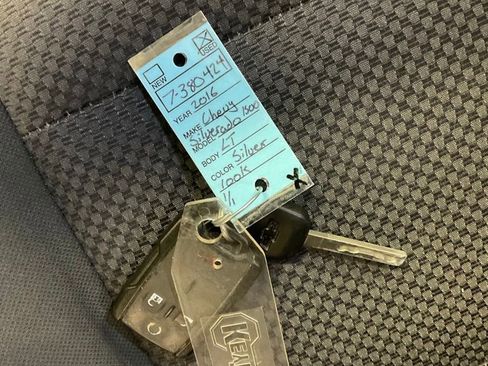 Used 2016 Chevrolet Silverado 1500 LT w/ All Star Edition image 35