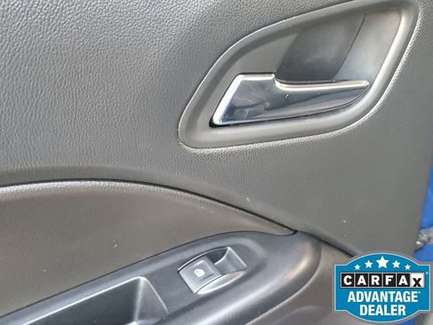 Used 2020 Chevrolet Colorado LT image 45