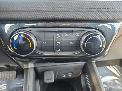 Used 2024 Chevrolet TrailBlazer LT image 20