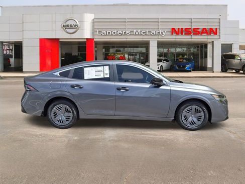 New 2026 Nissan Sentra SV FWD image 2