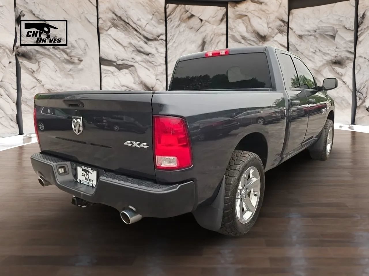 Used 2018 RAM 1500 Express w/ Express Value Package AWD/4WD image 5