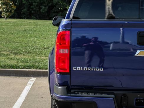 Used 2016 Chevrolet Colorado Z71 AWD/4WD image 55