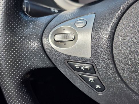 Used 2017 Nissan Juke S FWD image 12