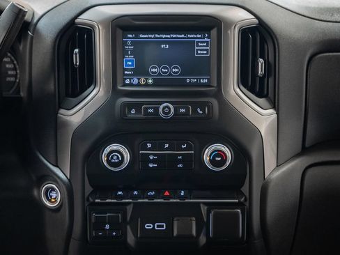 Used 2024 GMC Sierra 1500 Pro w/ Graphite Edition AWD/4WD image 17