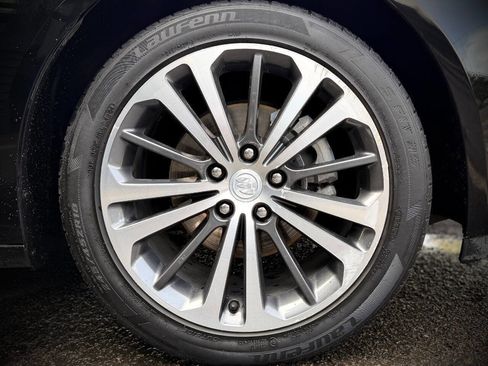 Used 2019 Buick Regal Preferred FWD image 16