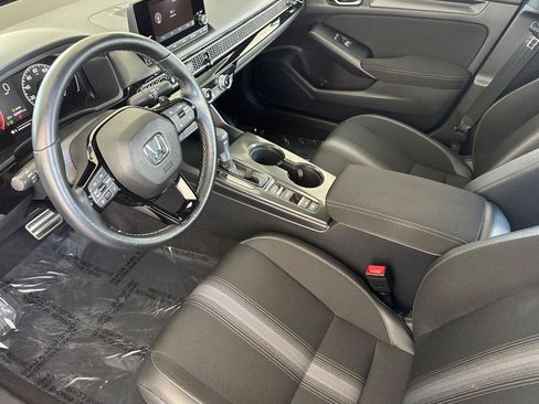 Certified 2025 Honda Civic Sport image 4