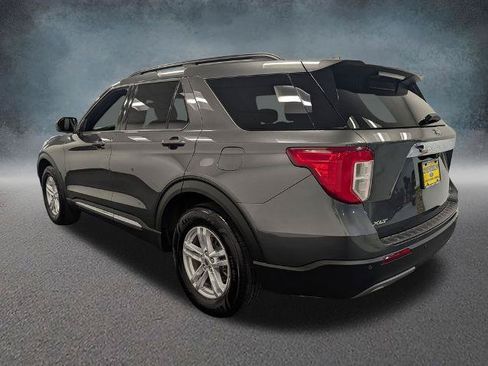 Certified 2020 Ford Explorer XLT w/ Equipment Group 202A AWD/4WD image 6