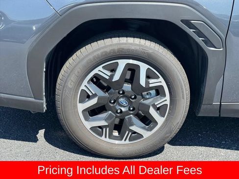 Used 2025 Subaru Forester Premium w/ Convenience Package #1 AWD/4WD image 9