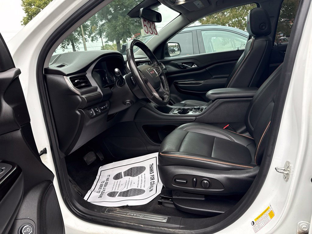 Used 2021 GMC Acadia AT4 w/ Technology Package AWD/4WD image 10