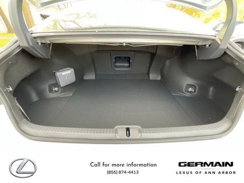 New 2025 Lexus ES 300h w/ Premium Package image 23