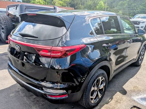 Used 2021 Kia Sportage LX AWD/4WD image 6