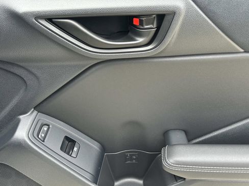 Used 2025 Toyota GR86 Premium RWD image 14