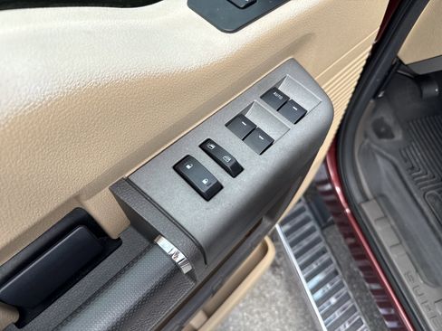 Used 2012 Ford F250 Lariat w/ Lariat Ultimate Pkg image 18