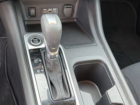 Certified 2024 Nissan Sentra SV FWD image 17