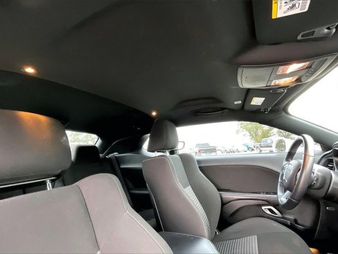 Used 2023 Dodge Challenger R/T w/ Blacktop Package image 26